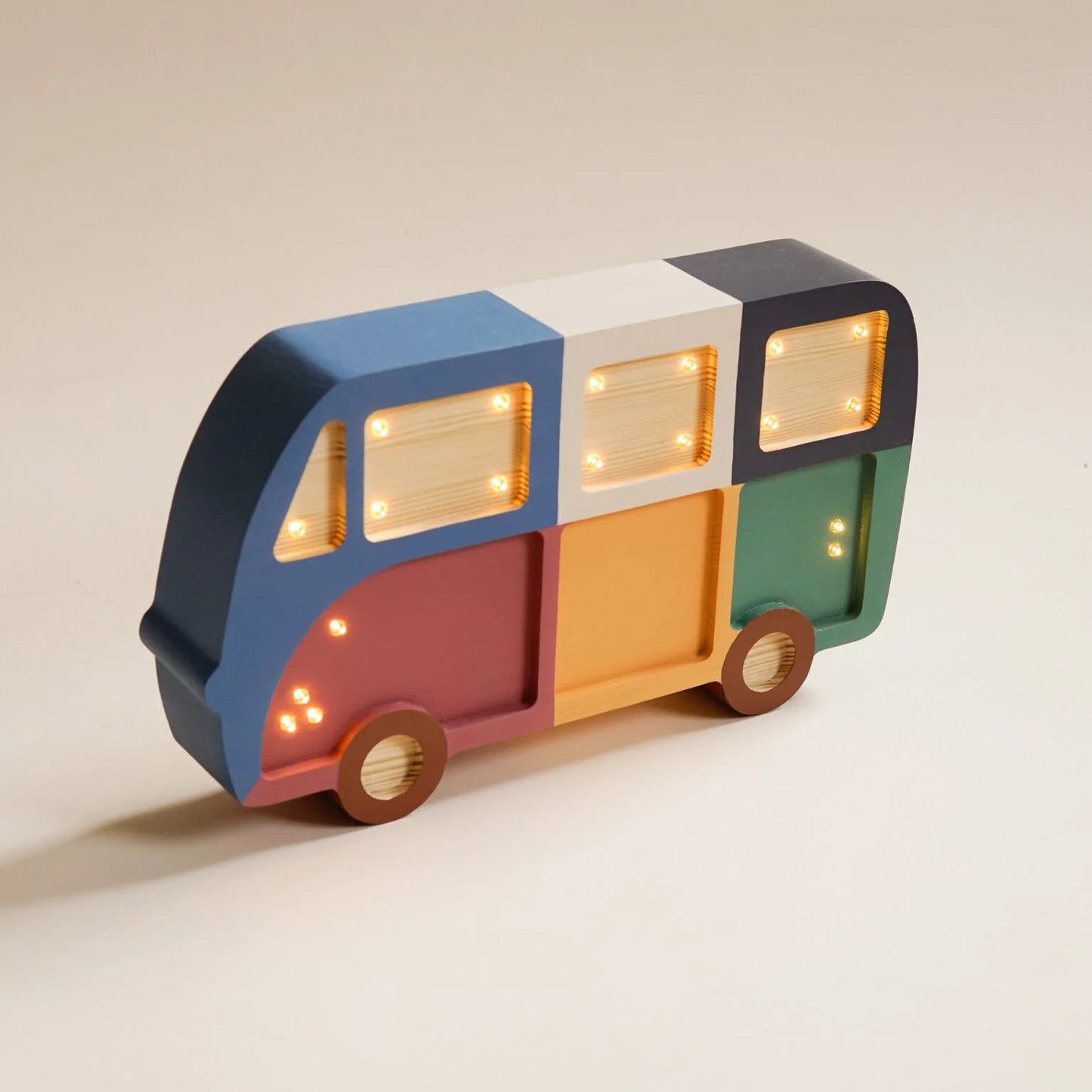 ROOMGAGA wooden van lamp