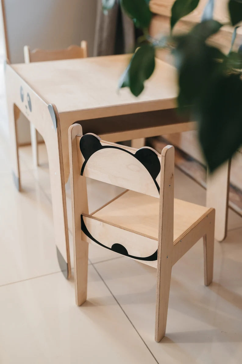 Ensemble table et chaises "Panda" avec tableau noir WILDKIDS