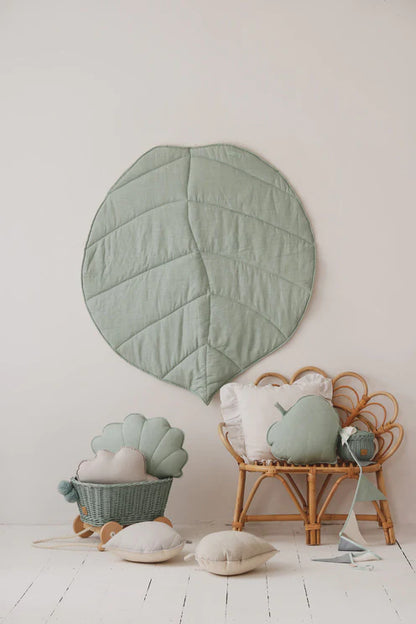 “Leaf” linen rug MOI MILI