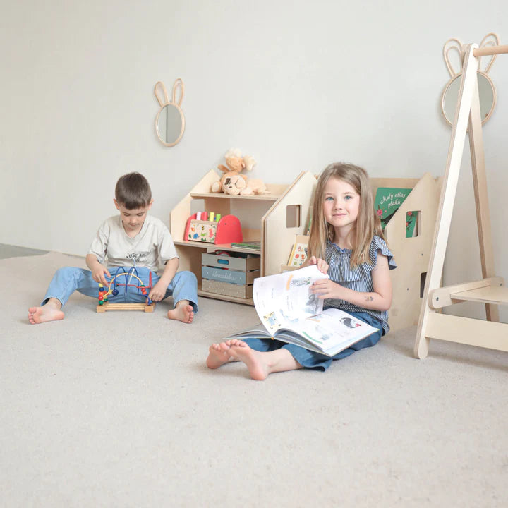 BUSYKIDS Montessori bookcase and shelf