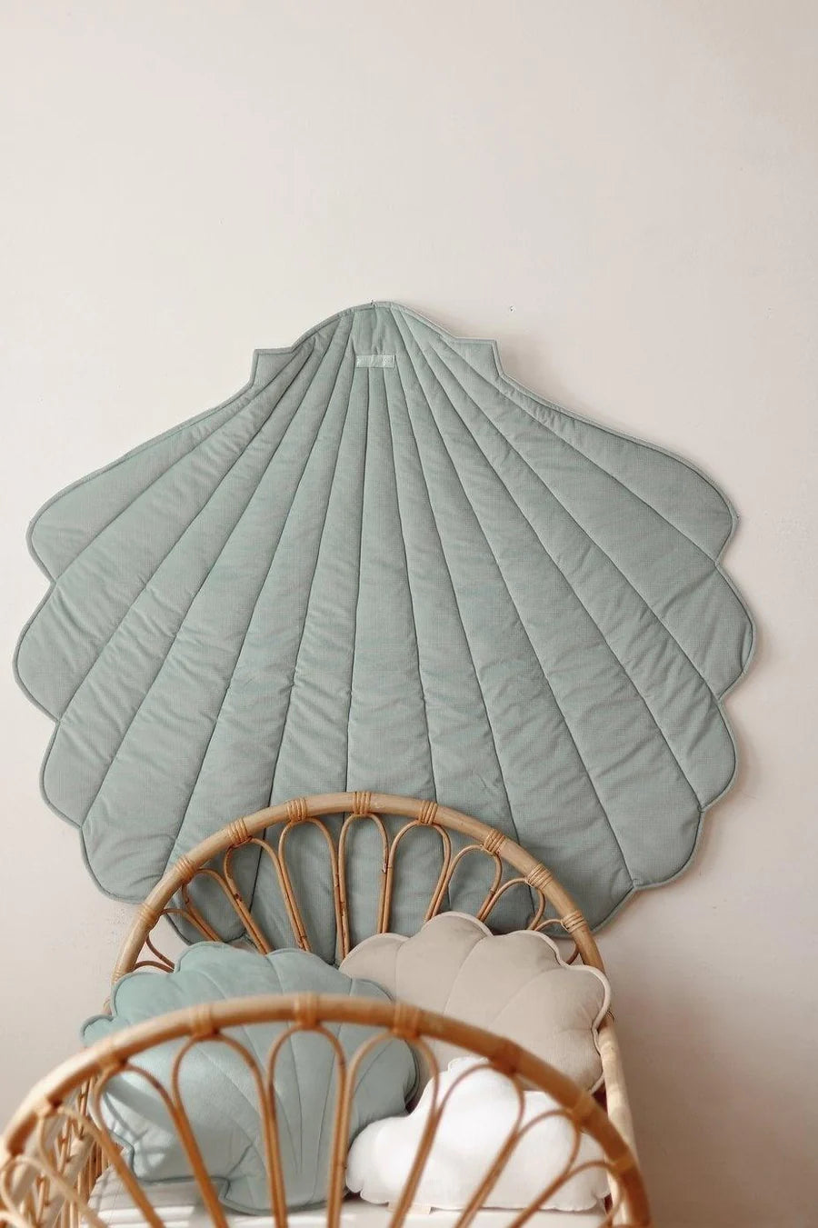 “Shell” velvet rug MOI MILI