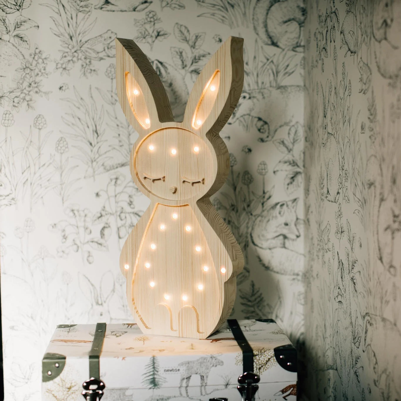 ROOMGAGA wooden rabbit lamp