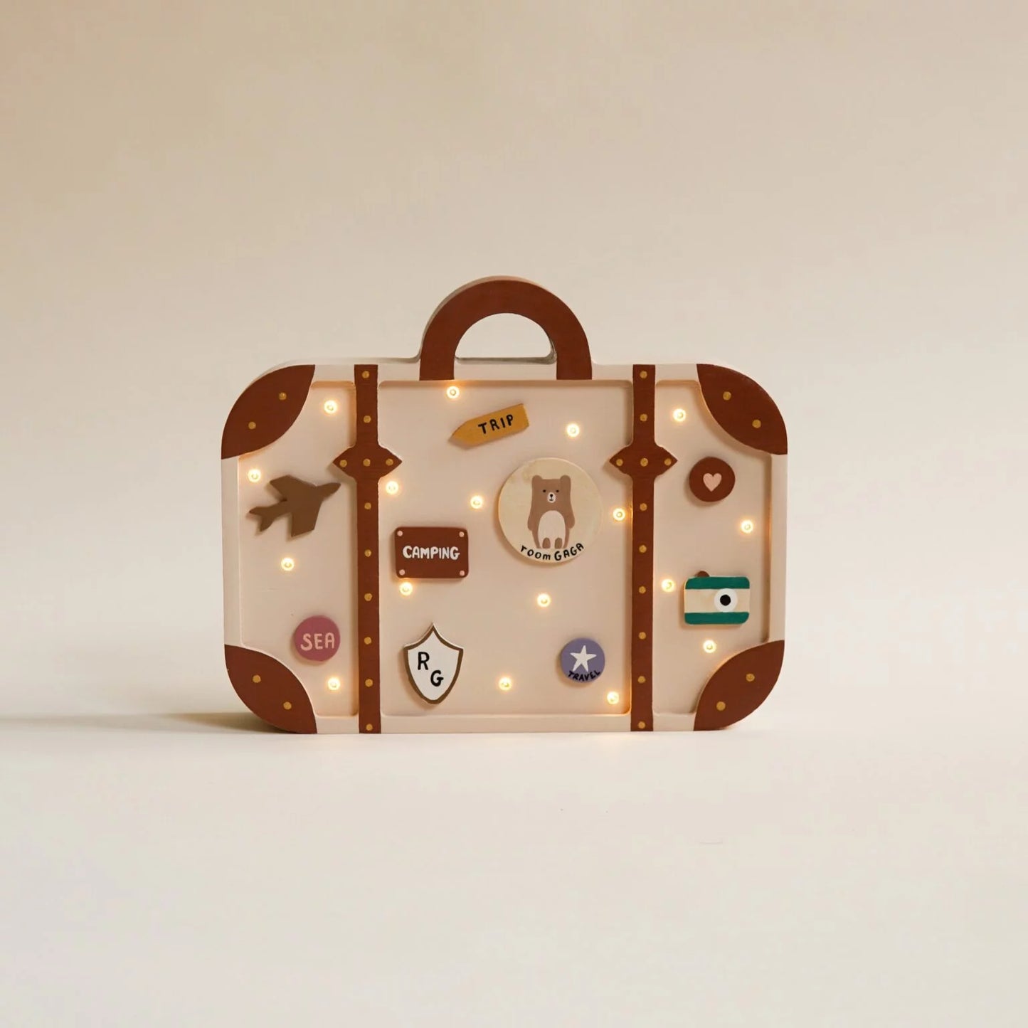 ROOMGAGA wooden suitcase lamp